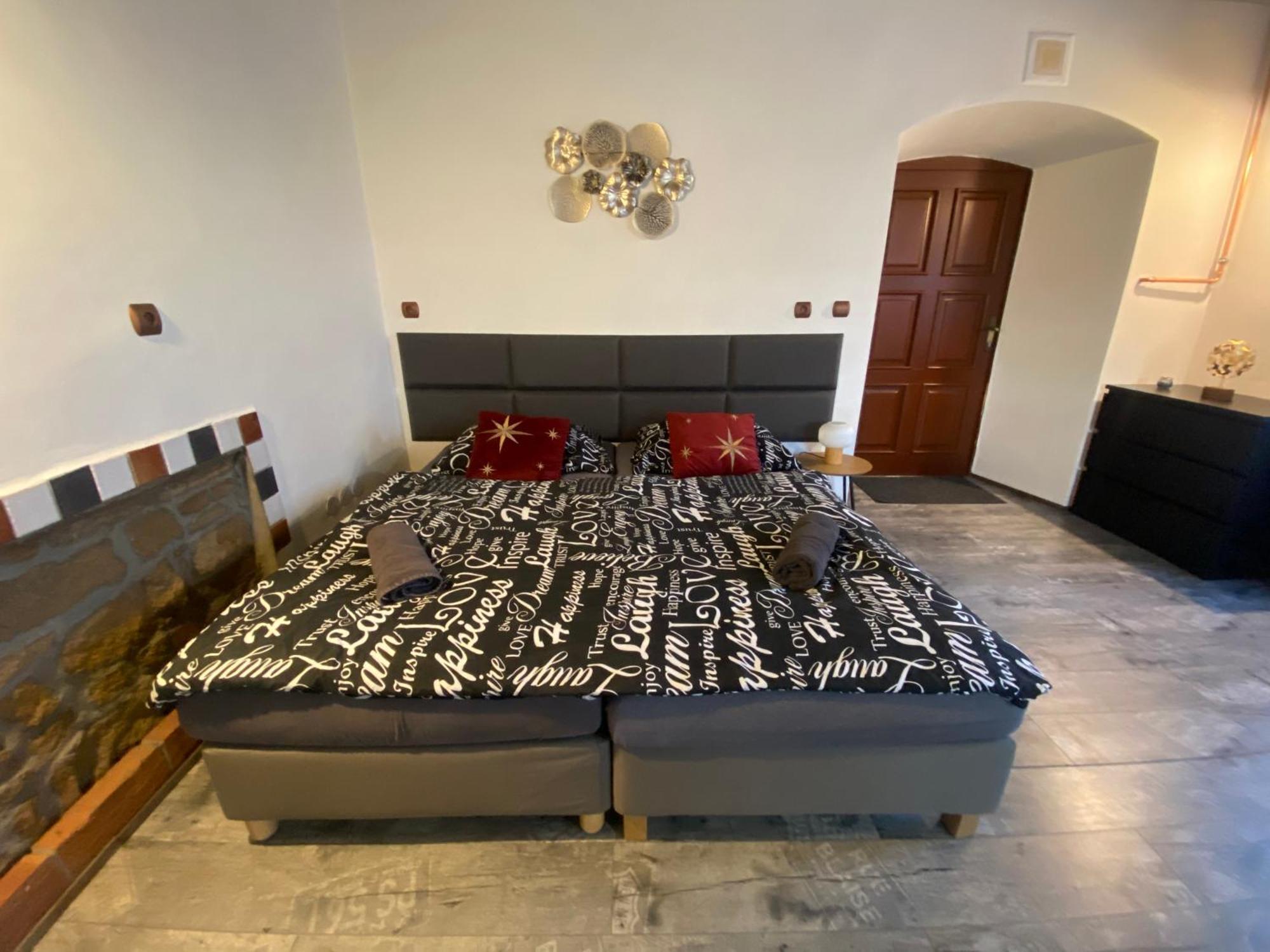 Vila Lucia - Apartman 2 Pilzno Zewnętrze zdjęcie